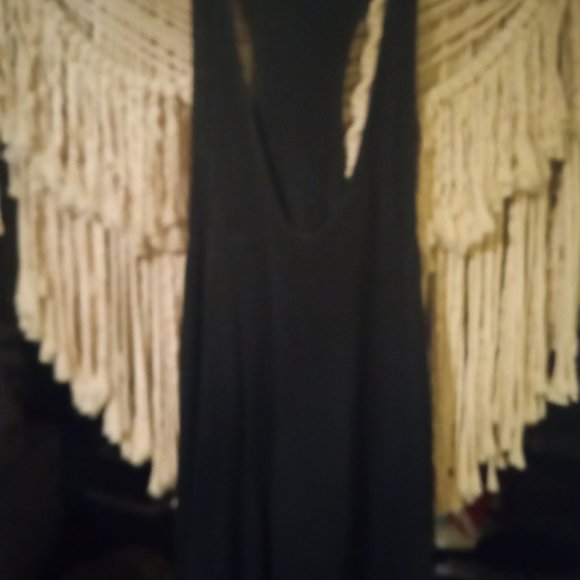 Amelia Cross Front Tank Top - Picture 5 of 5